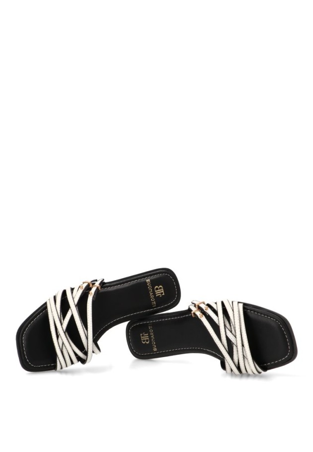 Sandalia blanca de mujer Luna Collection HG-5687