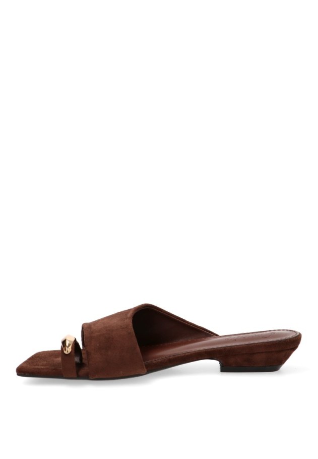 Sandalia marrón con tacón medio de mujer SORAIA modelo TC-2A038