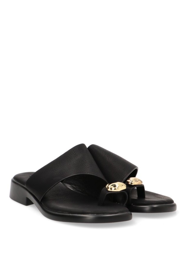 Sandalia negra de mujer SORAIA SJ-2A041 con tacón medio
