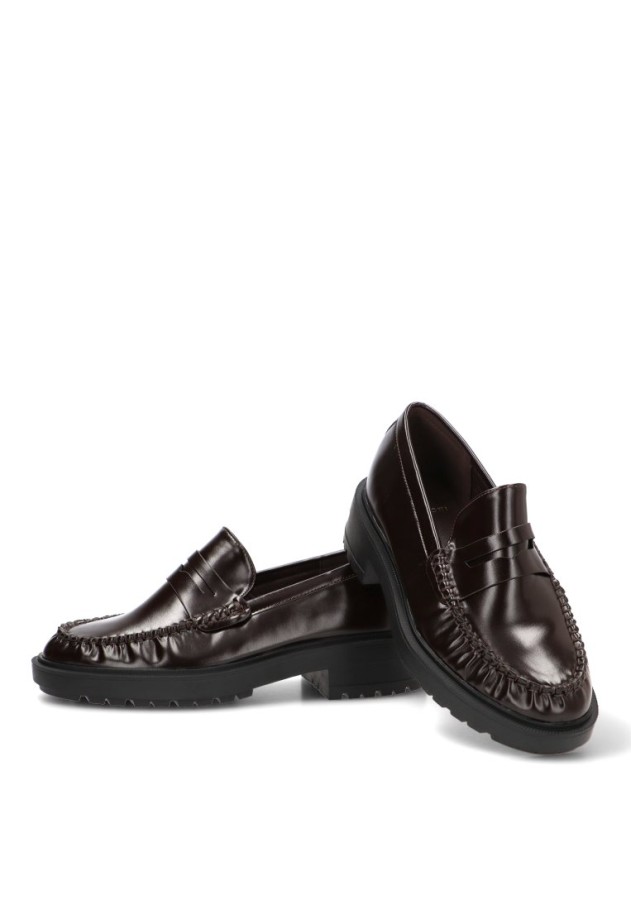 Mocasín sintético marrón para mujer Luna Collection X6044