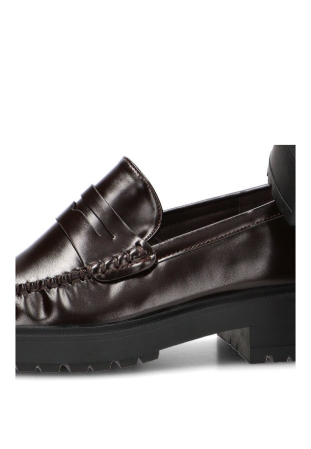 Mocasín sintético marrón para mujer Luna Collection X6044