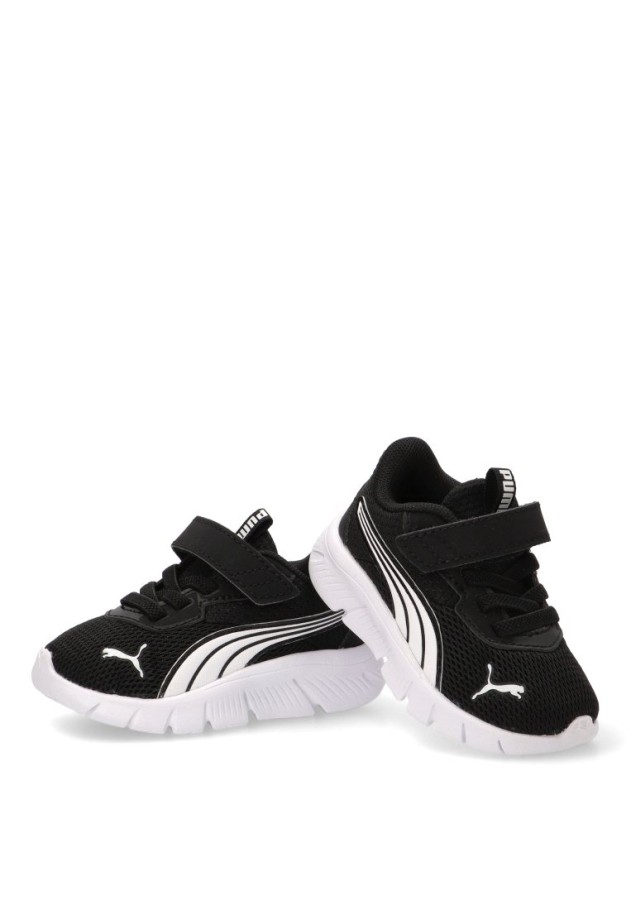 Deportivo running negro de niño PUMA 401519