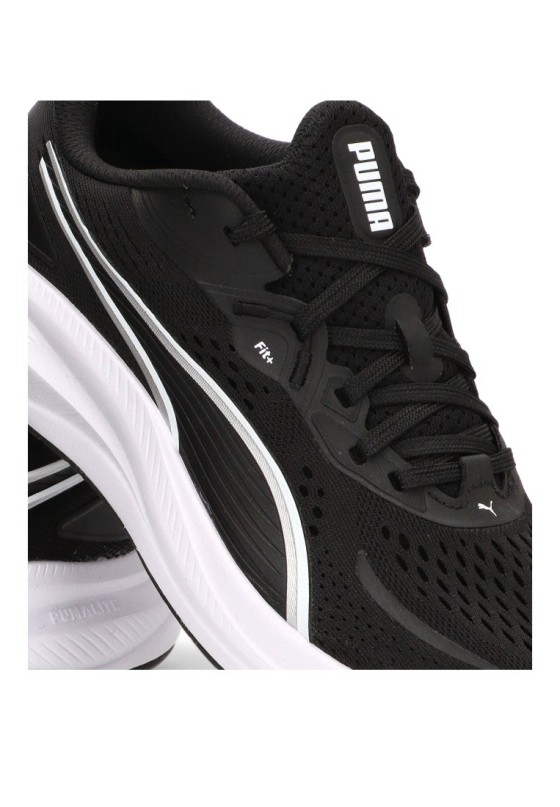 Deportivo running PUMA 311730 negro con suela plana