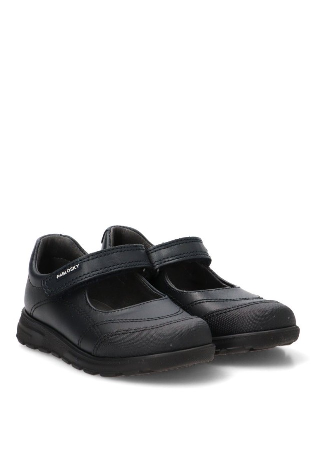 Zapato colegial de niña PABLOSKY 3342 en piel marino con suela plana
