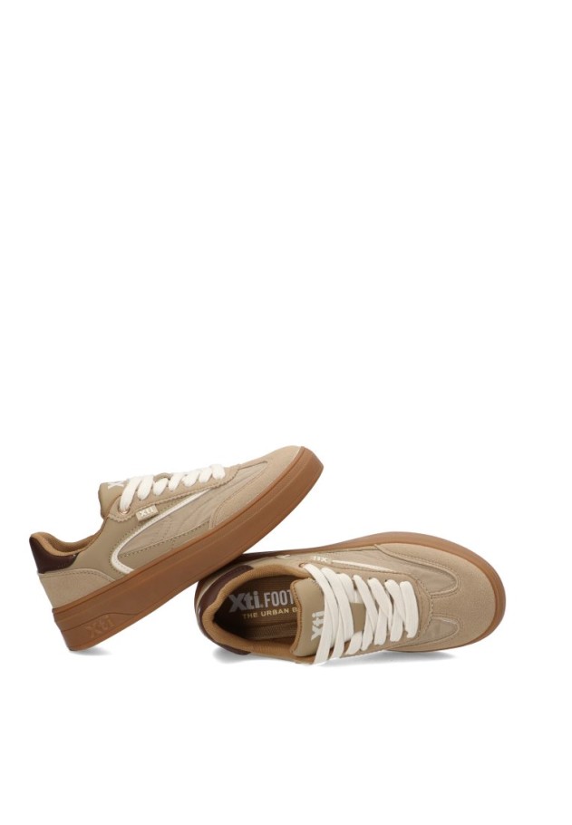 Deportivo beige de mujer XTI 146278