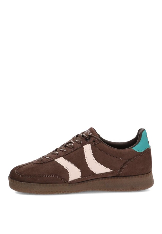 Deportivo marrón sintético con suela plana para mujer XTI 146125