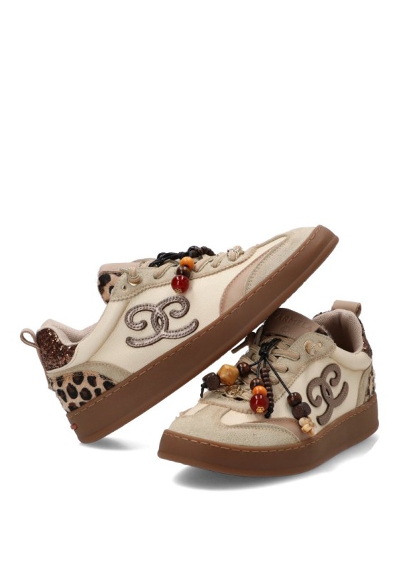 Deportivo casual de mujer CARMELA 164152 en piel beige con suela plana