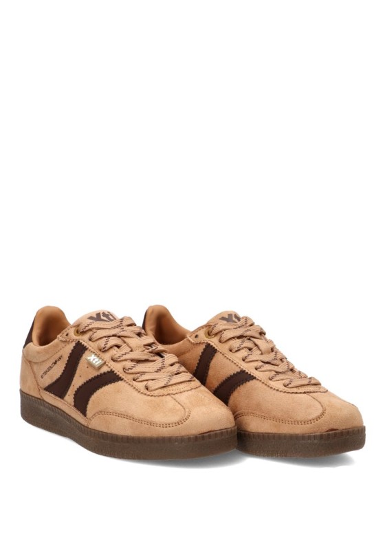 Deportivo casual de mujer XTI 146125 en beige sintético