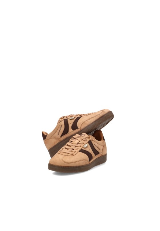 Deportivo casual de mujer XTI 146125 en beige sintético