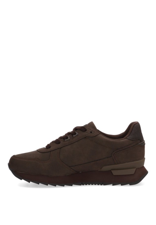 Deportivo casual para hombre XTI 146782 marrón con suela plana