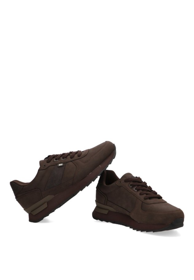 Deportivo casual para hombre XTI 146782 marrón con suela plana