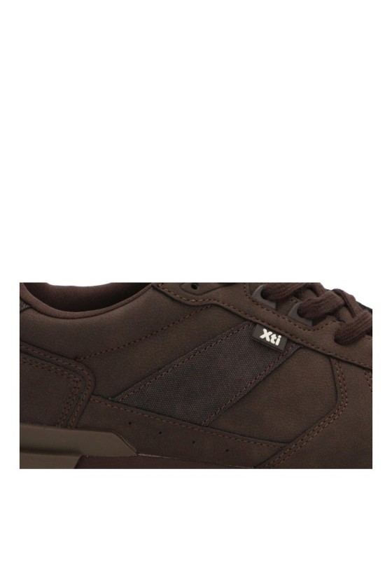 Deportivo casual para hombre XTI 146782 marrón con suela plana