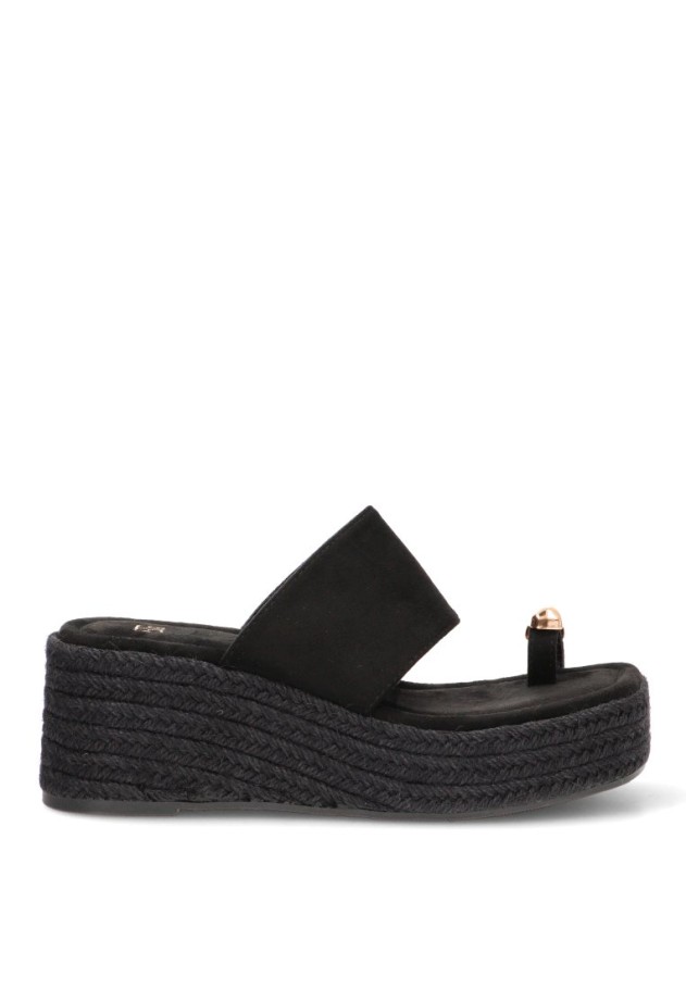 Sandalia de mujer CF-5617 en negro con cuña de yute