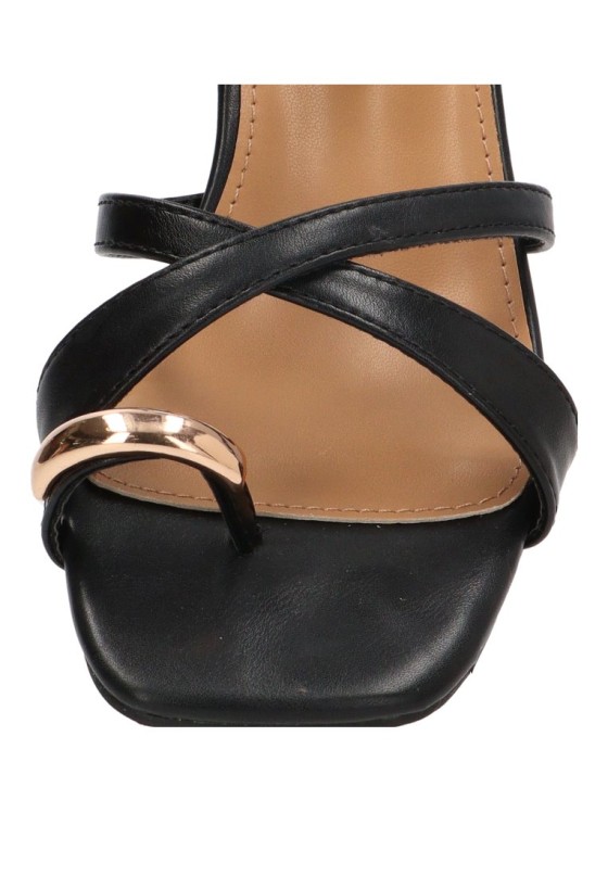 Sandalia con tacón medio y cierre de hebilla para mujer BUONAROTTI A-5742 en negro