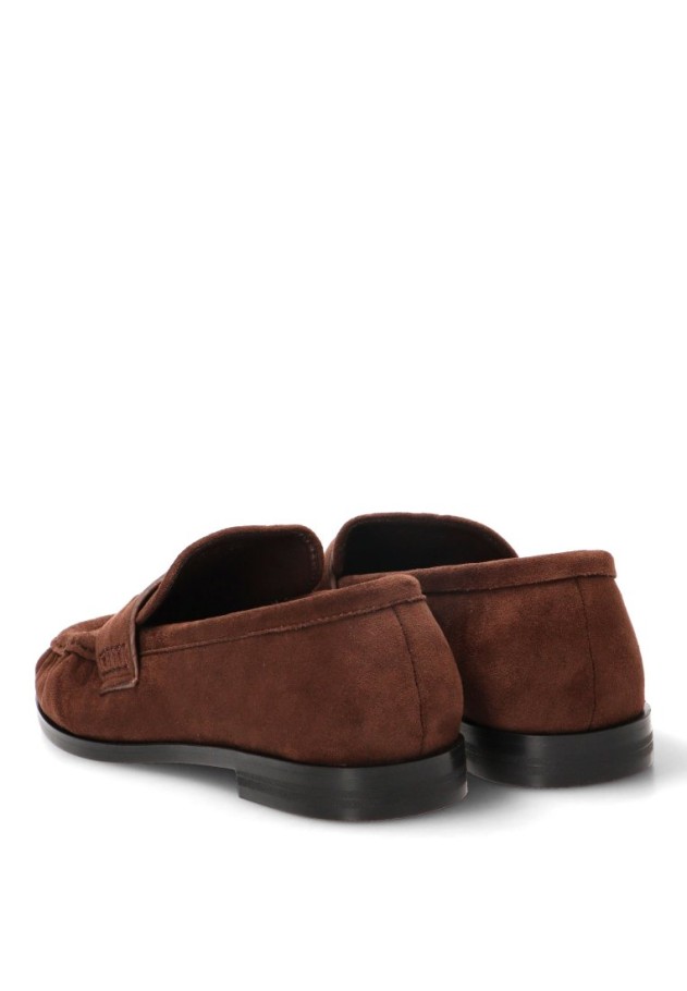 Mocasín chocolate de mujer CEREZA P146