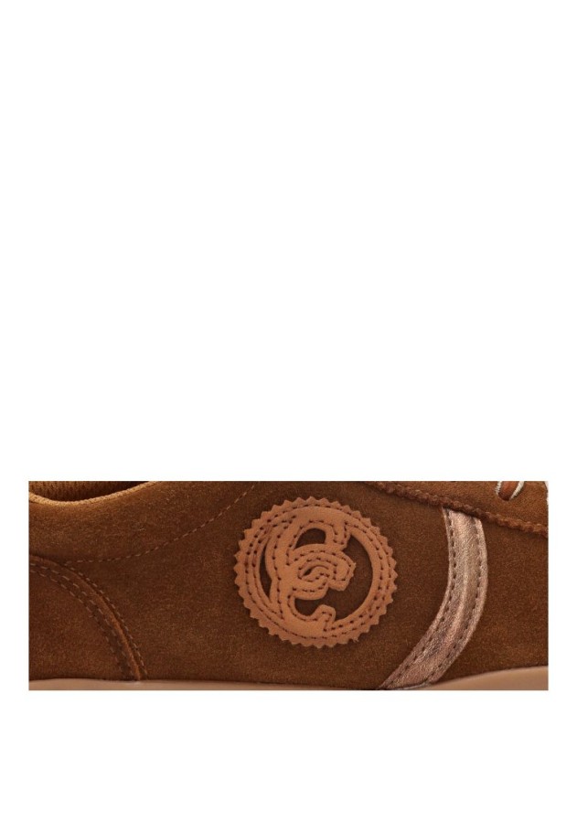 Deportivo con empeine de piel y suela plana para mujer 164383