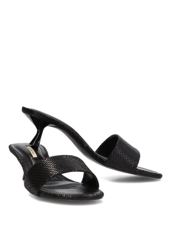 Sandalia negra con tacón medio y abalorios para mujer M6295
