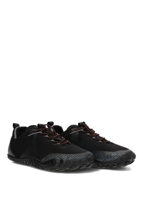 Deportivo negro ETIKA modelo 82055 para hombre