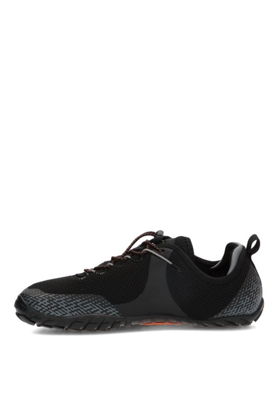 Deportivo negro ETIKA modelo 82055 para hombre
