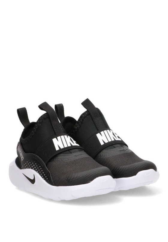 Deportivo negro con suela plana de niño NIKE IF2895