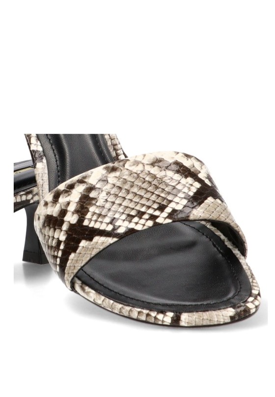 Sandalia con abalorios y tacón medio para mujer LUNA TREND M6295