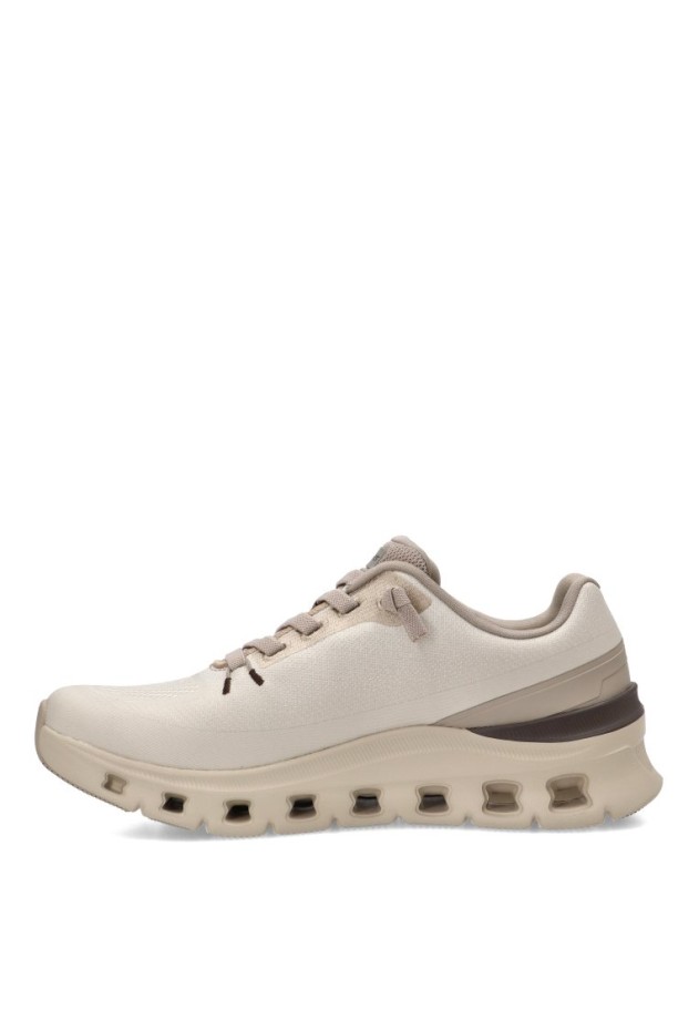 Deportivo casual para hombre SKECHERS 233132 en taupe con suela plana y plantilla memory foam