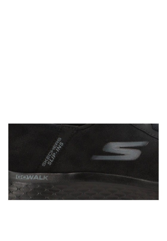 Deportivo SKECHERS 216326 negro con plantilla Memory Foam y cierre elástico