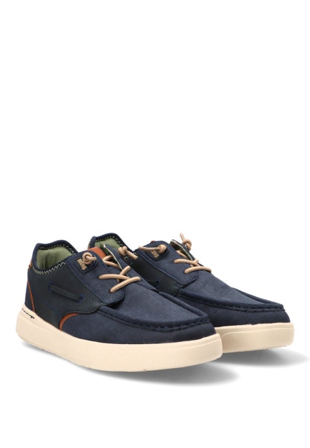 Deportivo con suela plana de hombre MUSTANG 84870