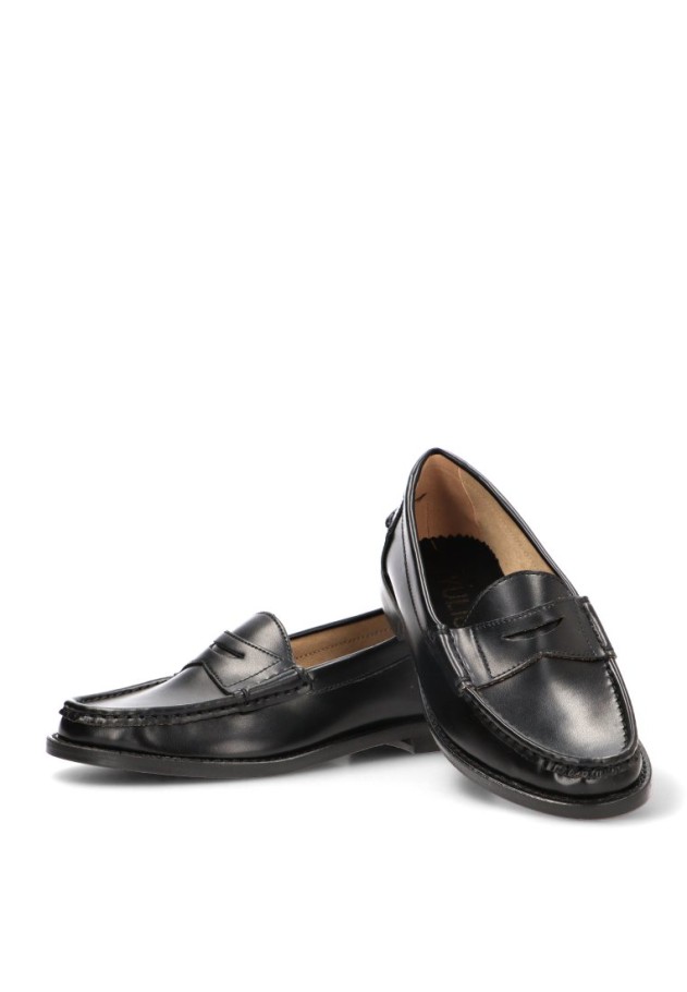 Mocasín negro sintético de mujer M6650