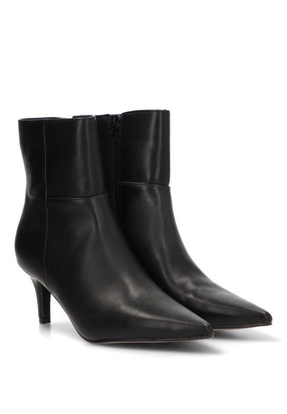 Botín negro de mujer YULIA LZ 5012 con tacón medio