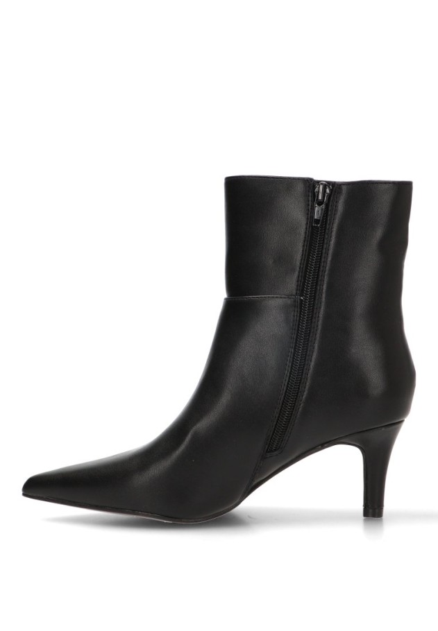 Botín negro de mujer YULIA LZ 5012 con tacón medio