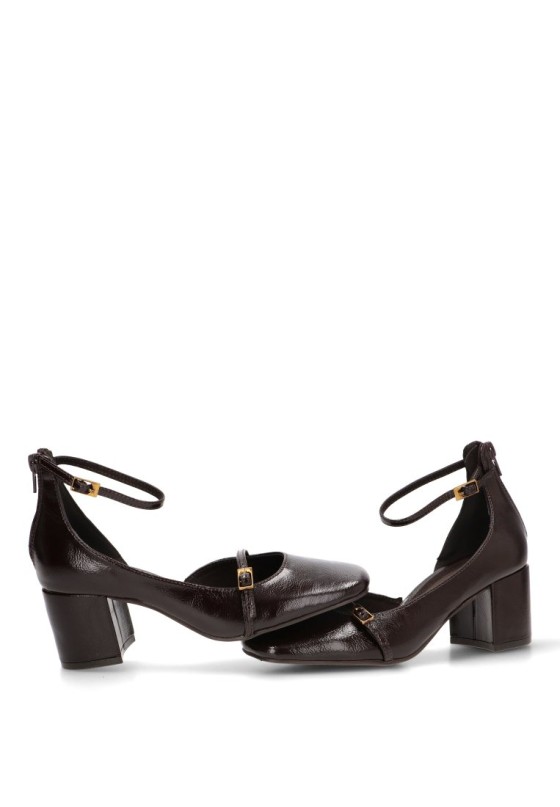 Zapato café de tacón medio para mujer M6675
