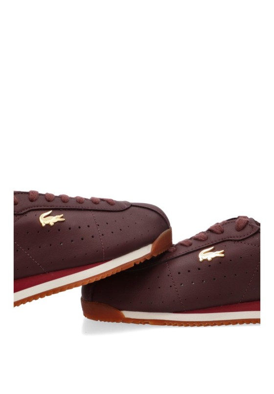 Deportivo casual LACOSTE 52SFA0103 en piel burdeos con suela plana