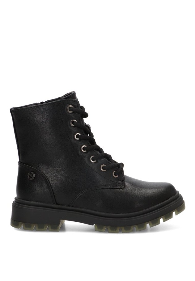 Botín militar negro sintético para niña XTI KIDS 150986, suela plana