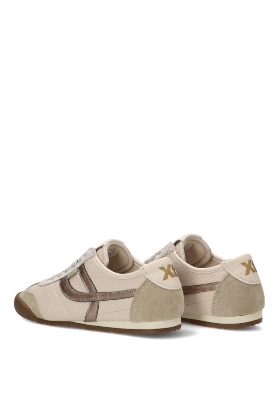 Deportivo beige de mujer XTI 146157