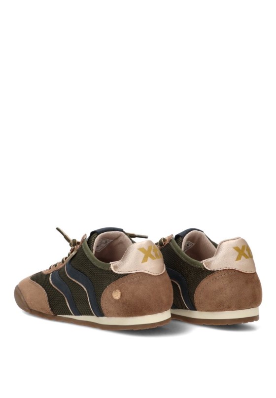 Deportivo con suela plana de mujer XTI 146156