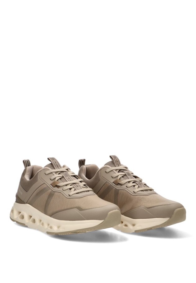 Deportivo casual XTI 146757 beige para hombre