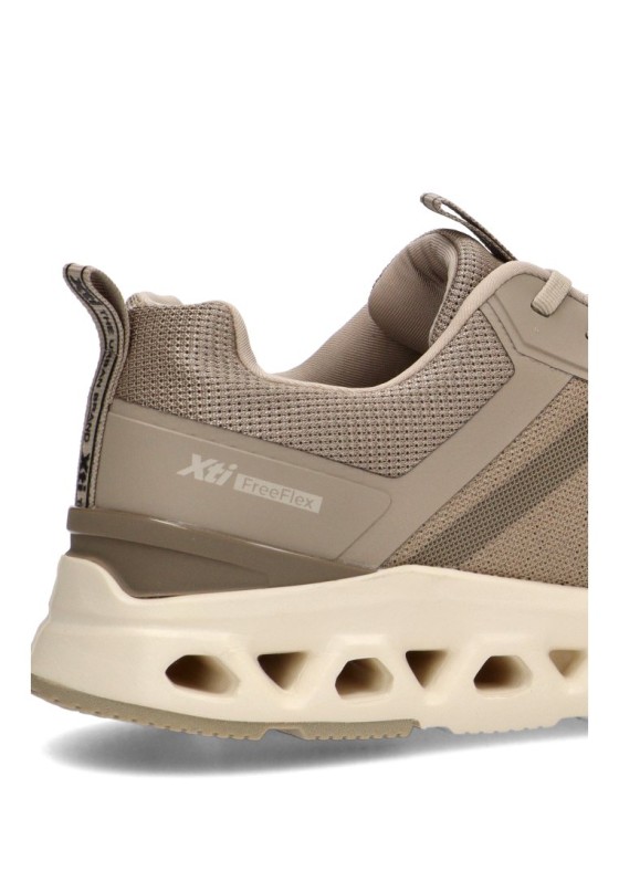 Deportivo casual XTI 146757 beige para hombre