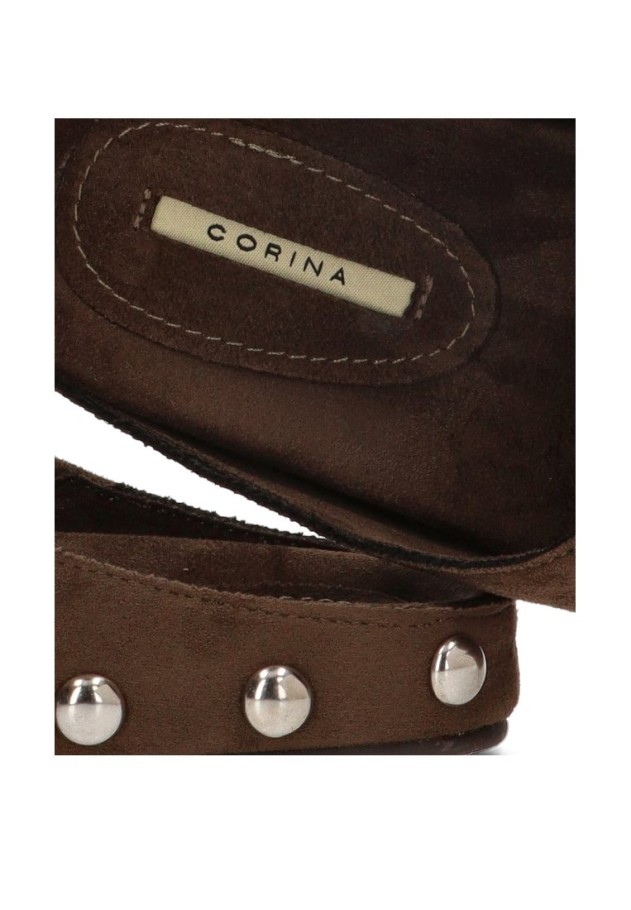 Zueco destalonado con tachuelas kaki de mujer LUNA TREND M6615