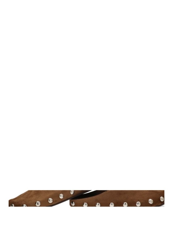 Zueco destalonado camel con tachuelas para mujer LUNA TREND M6615