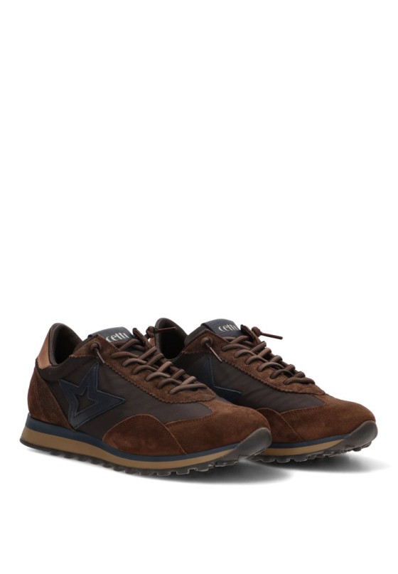 Deportivo C-1259 CETTI para hombre en ante y mesh marrón con suela plana