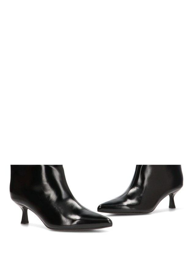 Bota negra sintética con tacón medio y cremallera ETIKA 42418 para mujer