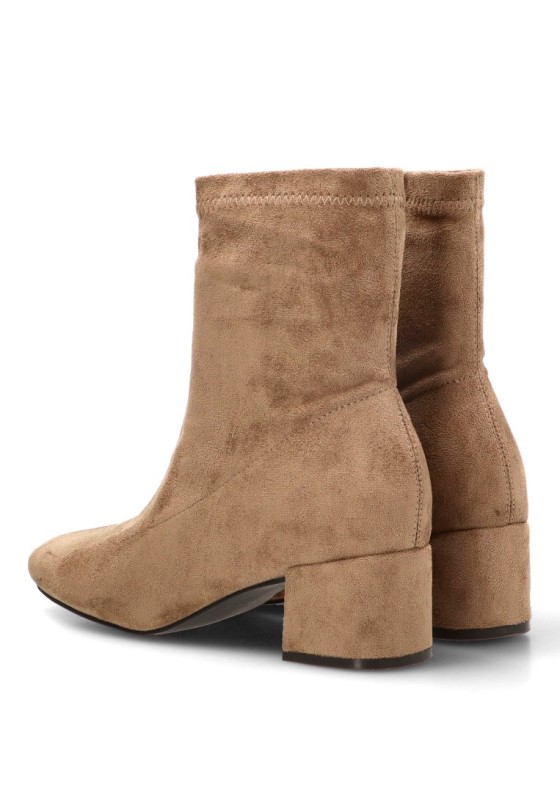 Botín de mujer ETIKA 32014 en antelina taupe con tacón medio