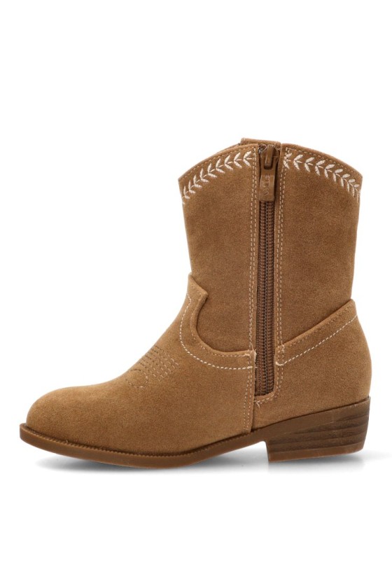 Botín campero en antelina camel para niña ETIKA 110579