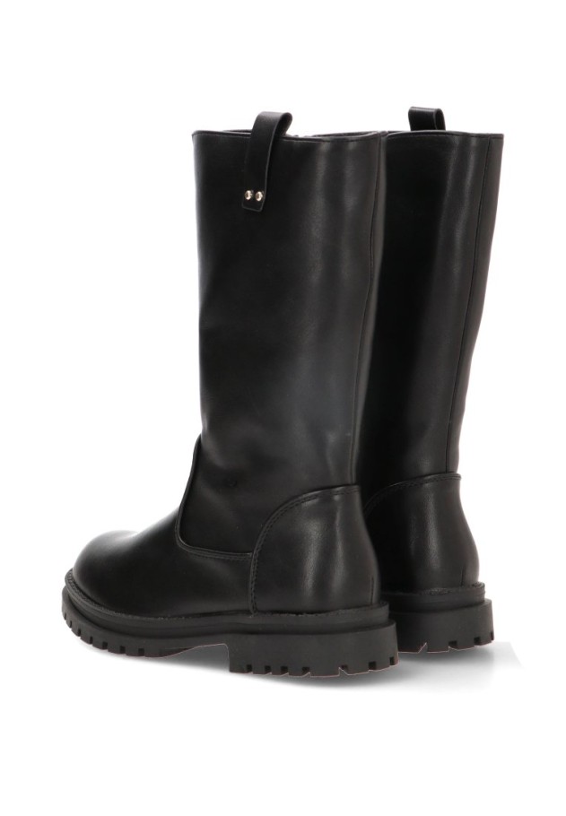 Bota WEEKEND para niña ETIKA 10629 en negro con suela plana