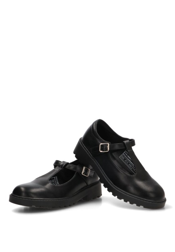 Zapato colegial PISTACHO 2013 de niña negro con hebilla y suela plana