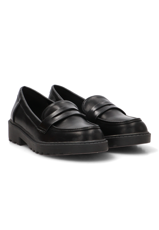 Mocasín negro de niña PISTACHO 2014