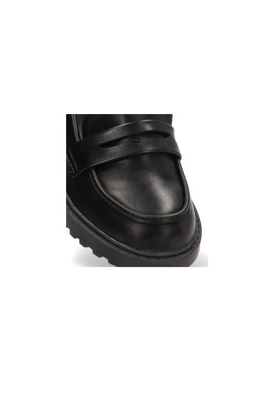 Mocasín negro de niña PISTACHO 2014