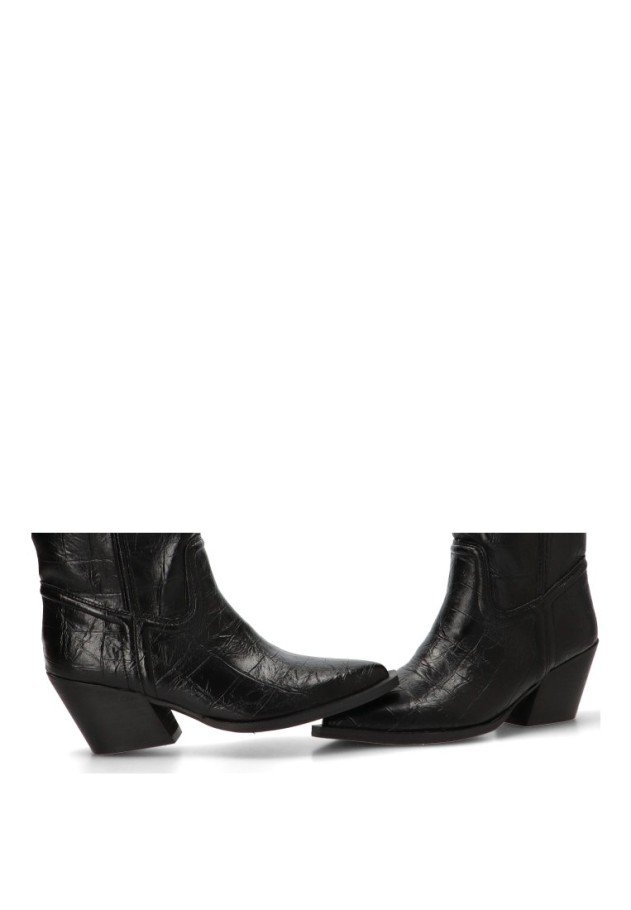 Bota campera con tacón medio de mujer LUNA TREND M6764