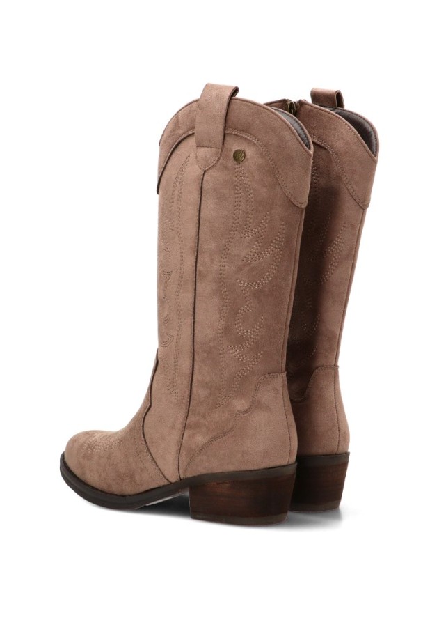 Bota ISTERIA 1348 con antelina taupe y tacón medio